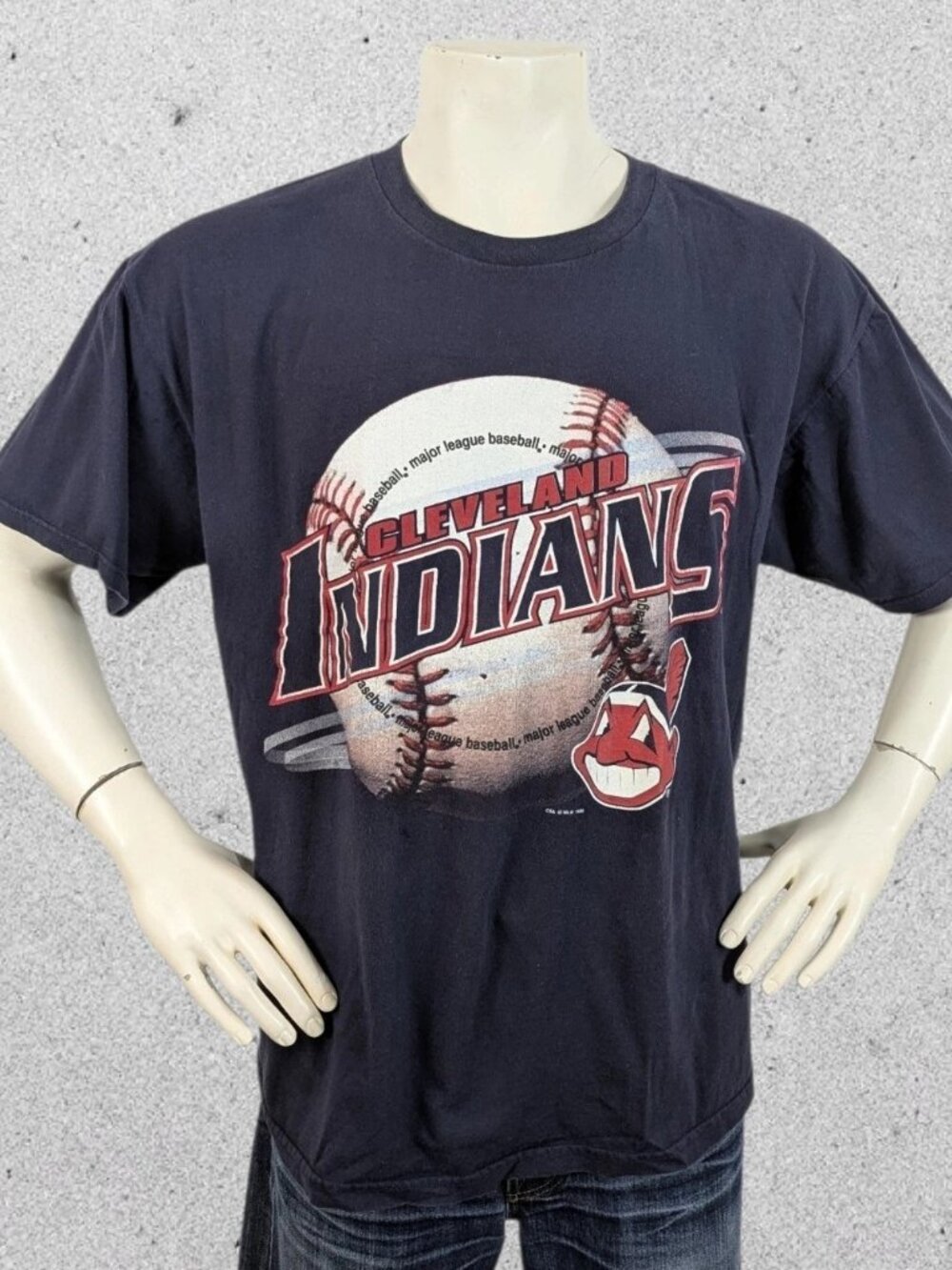 Vintage 1990's Cleveland Indians T Shirt Size XL 1998 Y2K
